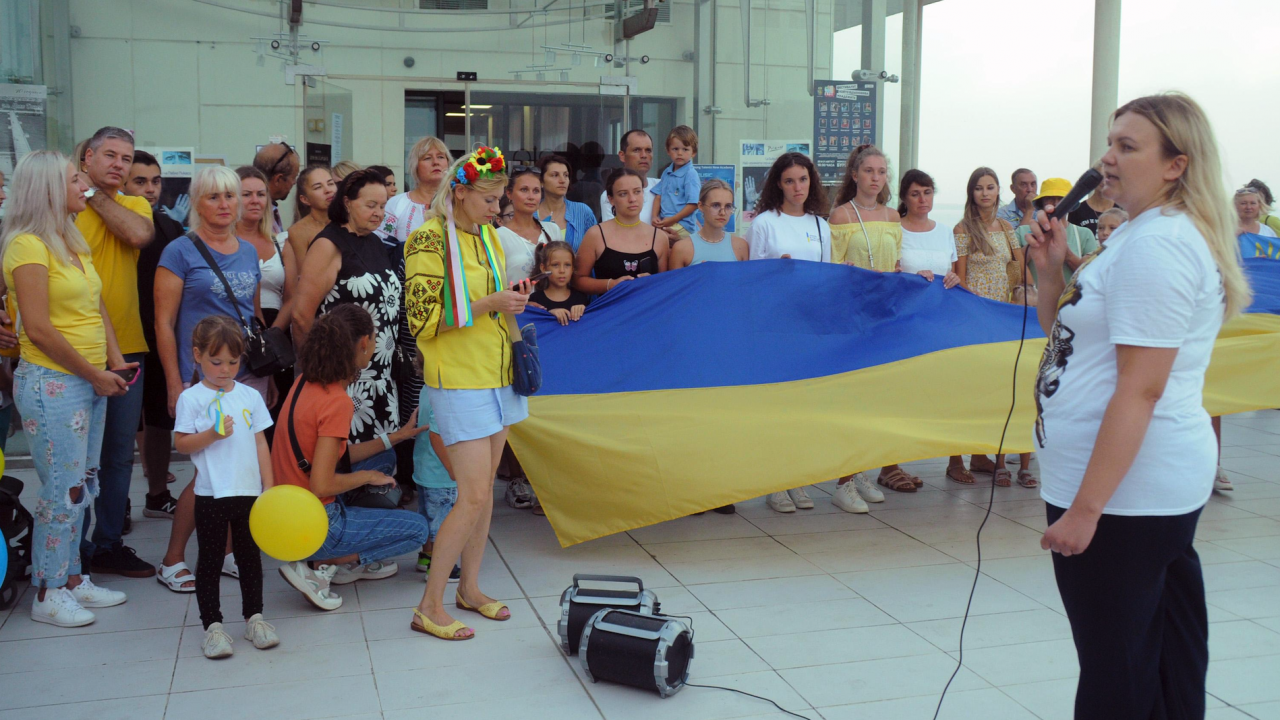 Украински бежанци и хотелиери излязоха на протест в Слънчев бряг