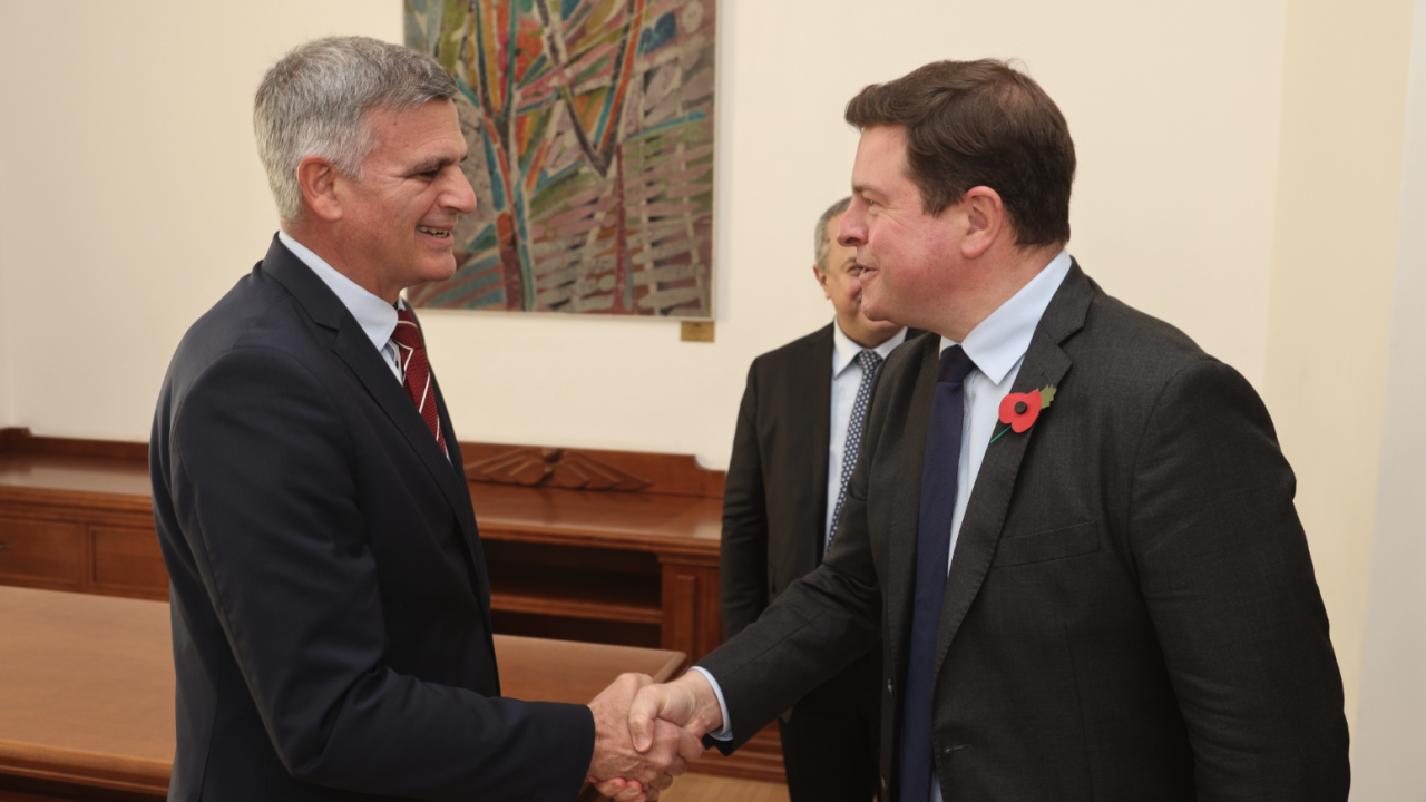 Стефан Янев към британския посланик: България е сигурен и предвидим съюзник в НАТО
