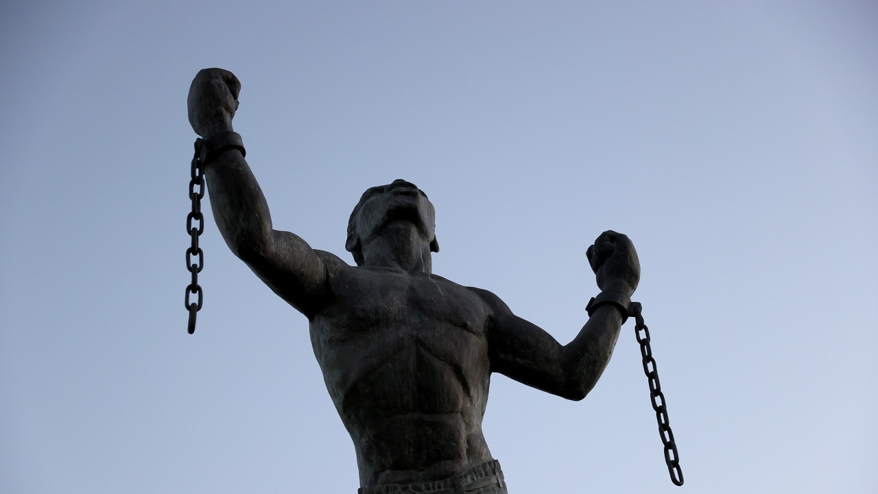 Нидерландия ще се извини за робството по време на колониализма