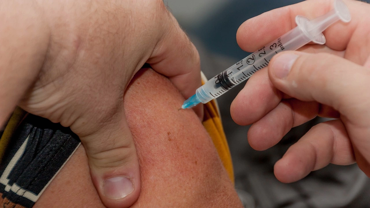 Бустерната ваксина срещу КОВИД 19 на Пфайзер Бионтех адаптирана за доминиращите подварианти