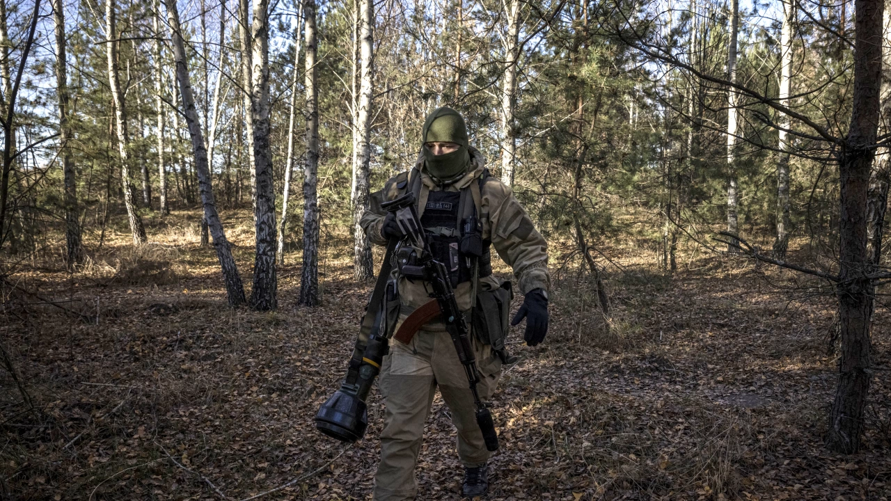 Продължават боевете в ключовата Херсонска област в Украйна съобщава БНР Всичко