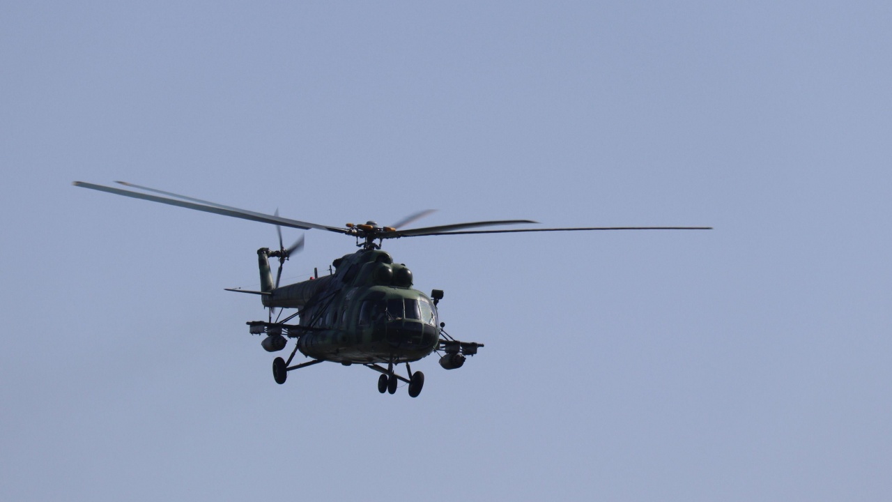 Военен хеликоптер се включва в гасенето на пожара по българо-гръцката граница
