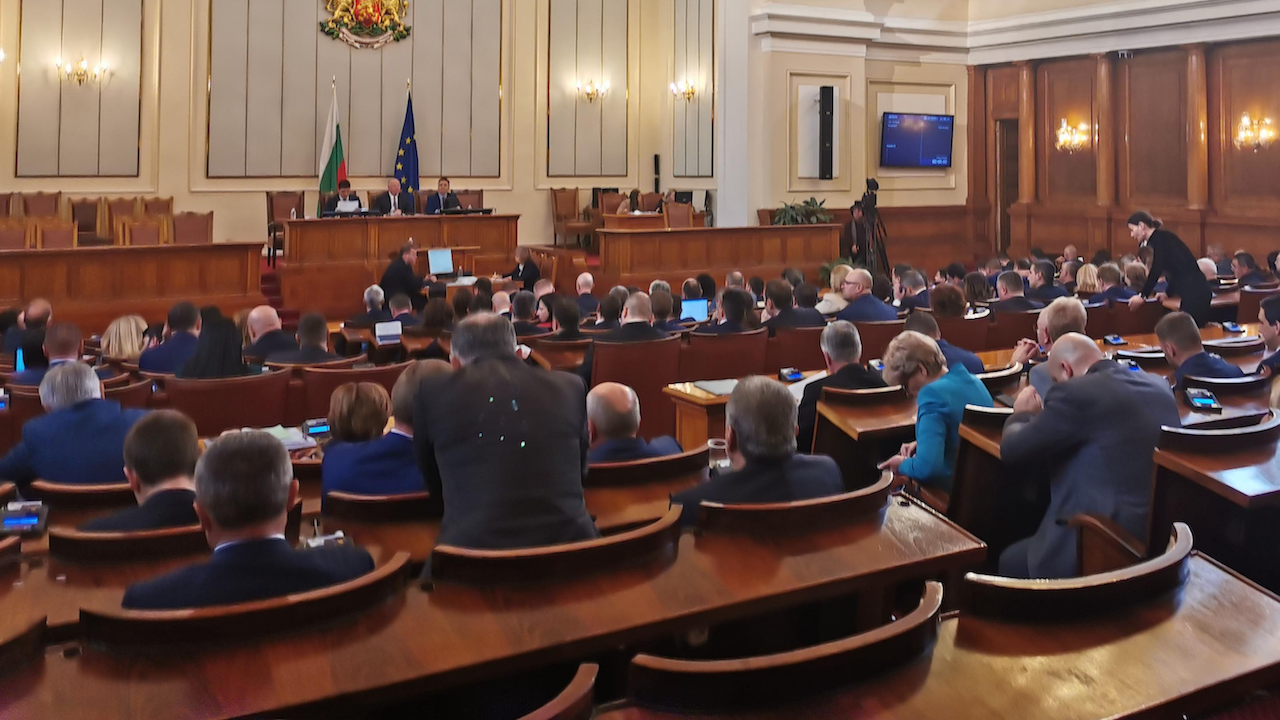 Депутатите приеха окончателно Правилника за организацията и дейността на Народното събрание