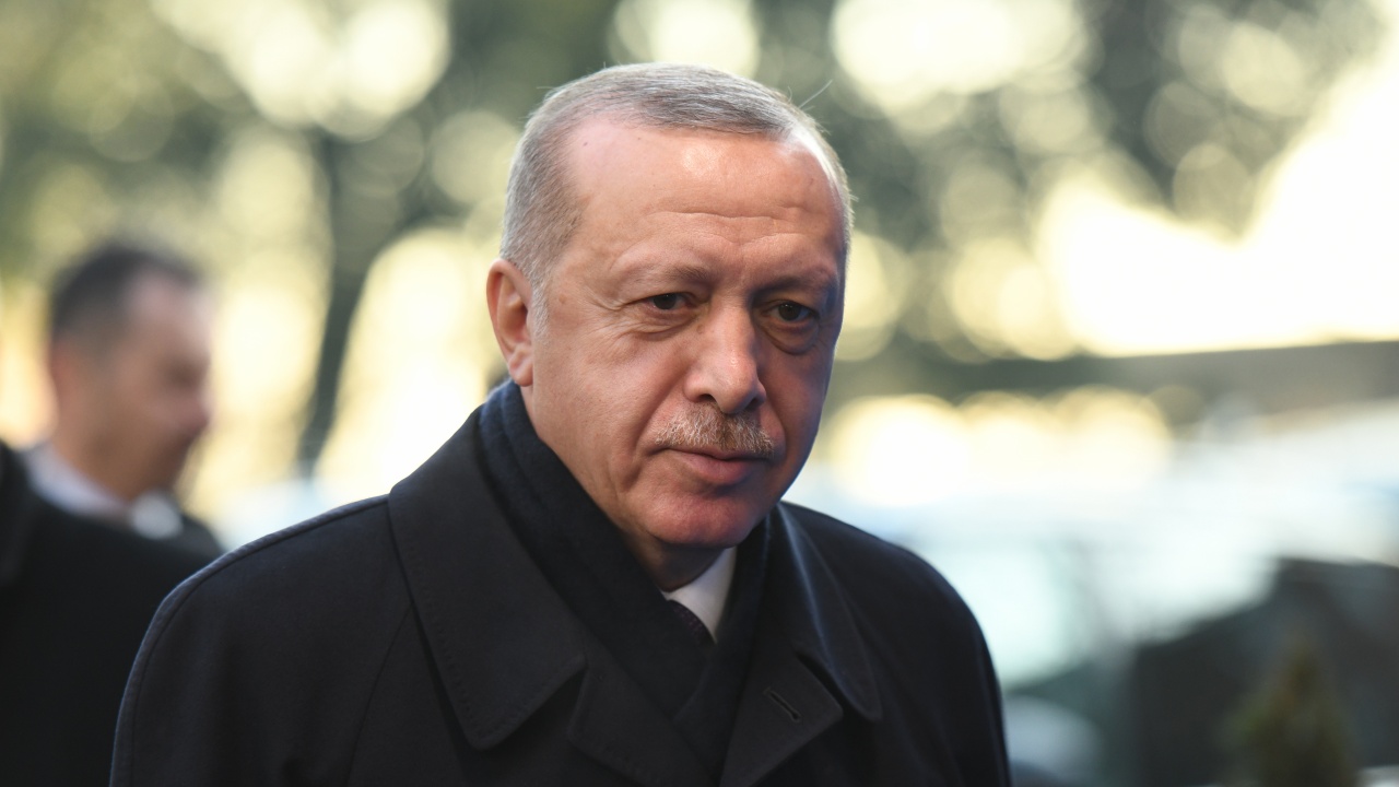 Ердоган: Изтеглянето на руските сили от Херсон е положителна стъпка