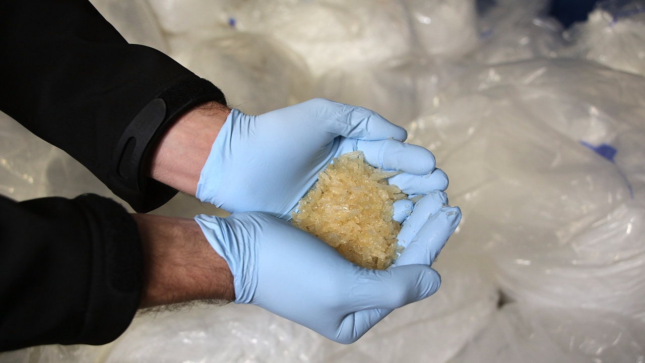 Германската полиция е конфискувала около 200 килограма метамфетамин, предаде ДПА.