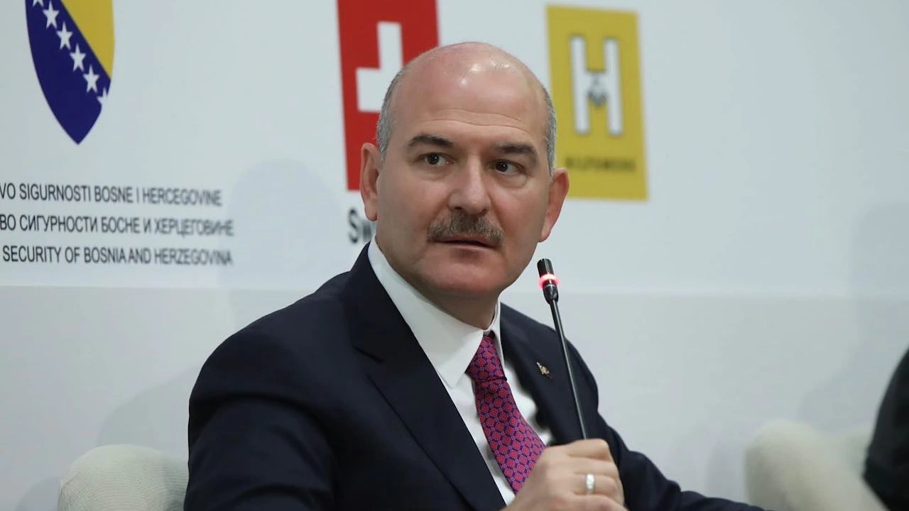 Турският министър на вътрешните работи Сюлейман Сойлу коментира в социалните