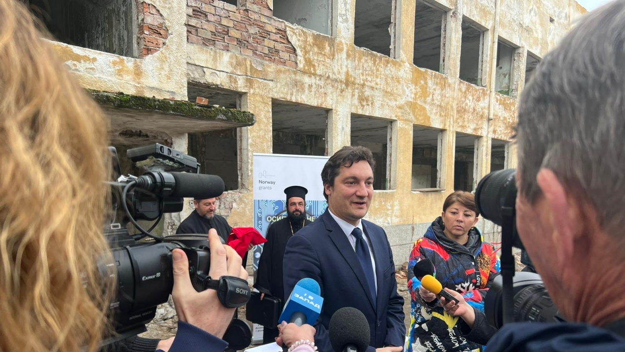 Министър Зарков в Петрич: Всяко усилие за подобряване на арести и  затвори е грижа за сигурността на всички