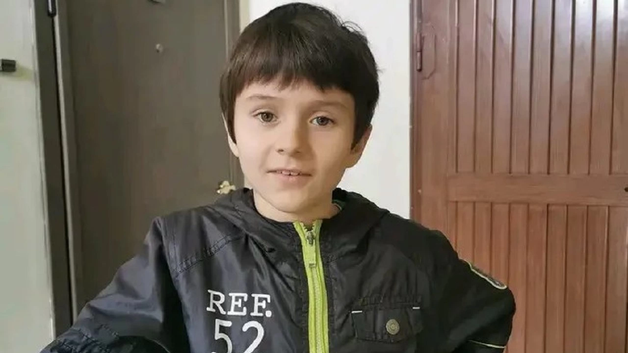 Няма и следа от изчезналото 12 годишно дете в Перник Близки