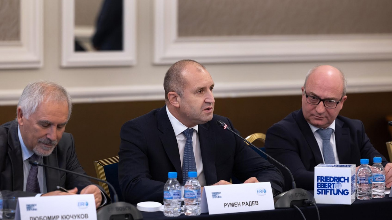 Президентът Радев: Предстои тежка перспектива за региона, ако не осигурим сигурността в Черно море