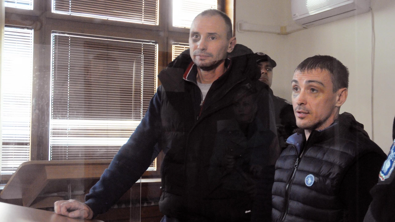 Бургаският районен съд гледа мерките за неотклонение на двамата украинци