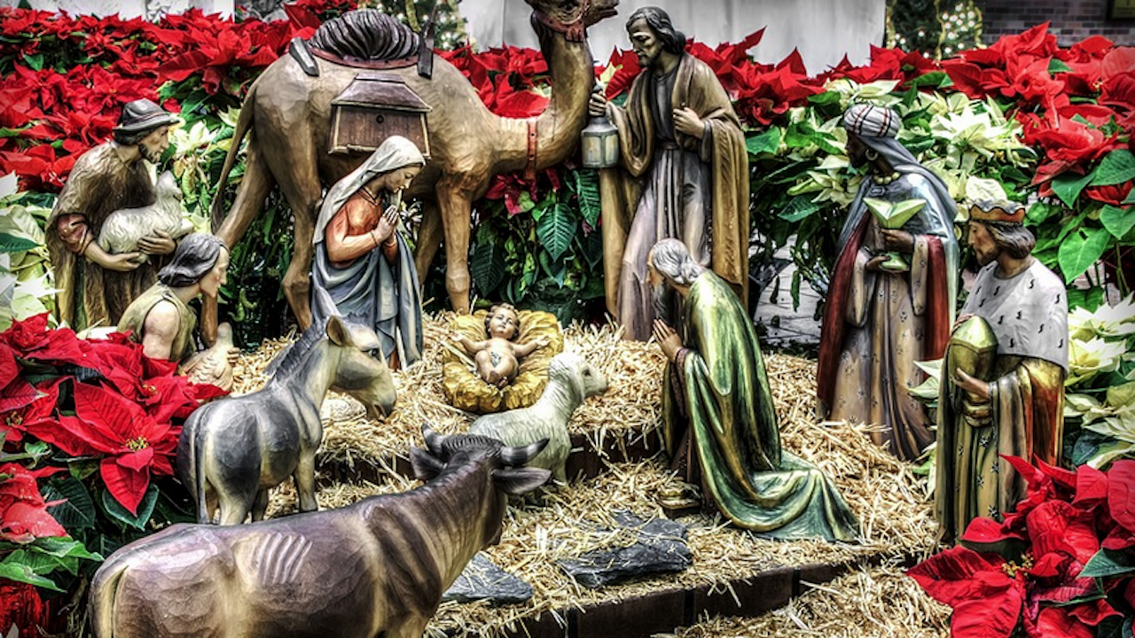 Миниатюрна рождествена сцена е изложена в Бирмингам