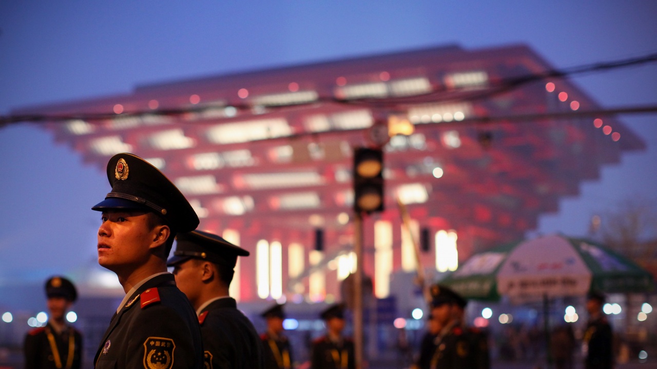 Полицията в Пекин и Шанхай следи да няма нови демонстрации