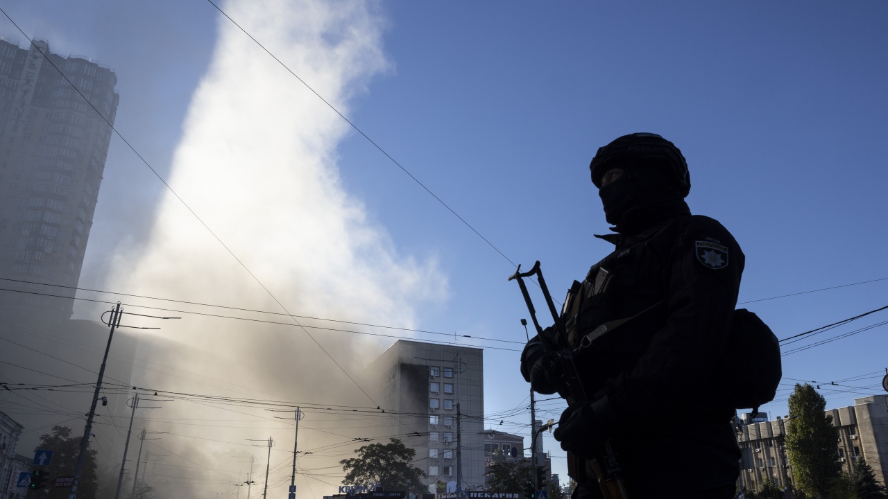 Десетки украинци останаха без газ, след като Русия удари газопровод