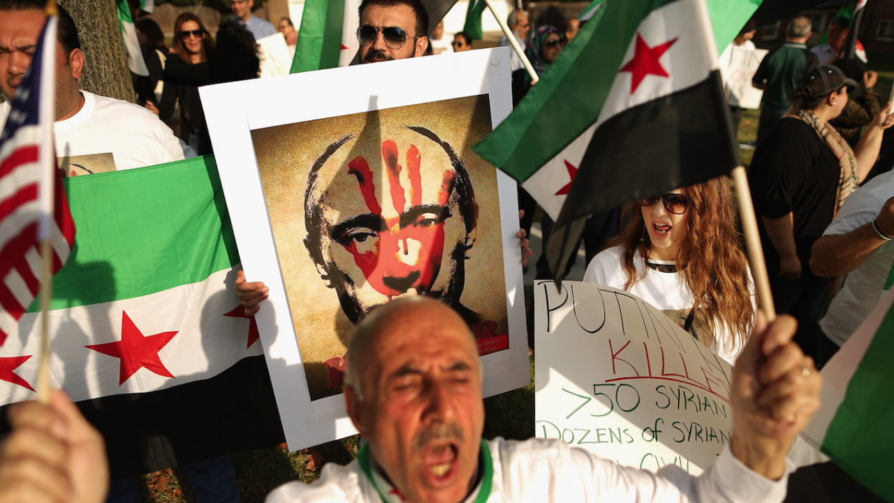 Двама убити и седем ранени при антиправителствен протест в Сирия