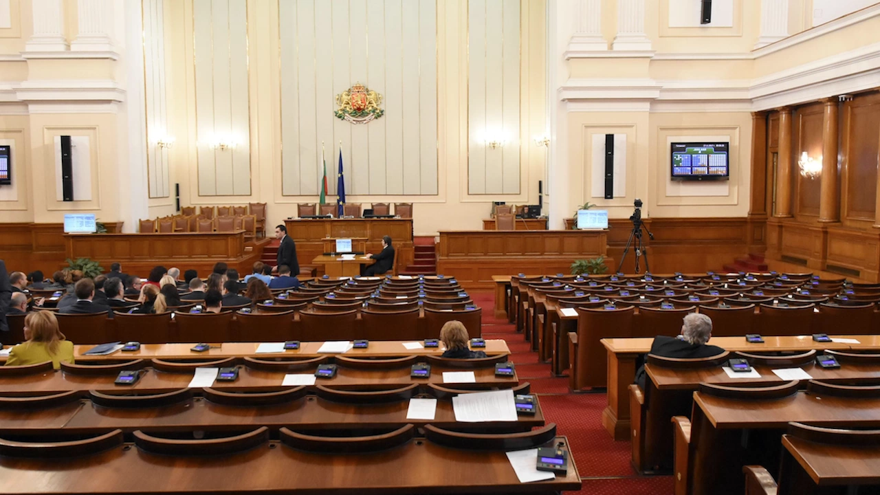 Депутатите запазиха район Чужбина но от ГЕРБ СДС призоваха да не
