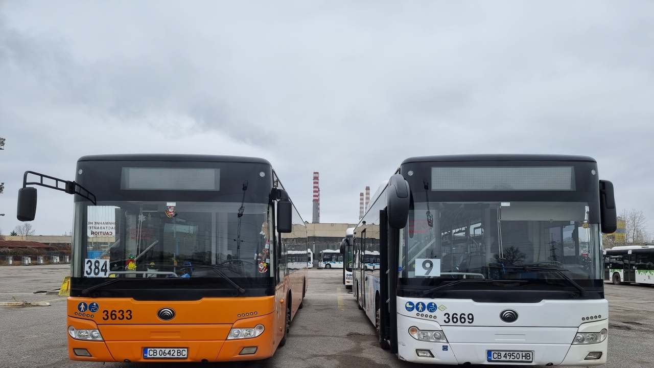 Градският транспорт в София "хвърля" книжните табели на предното стъкло