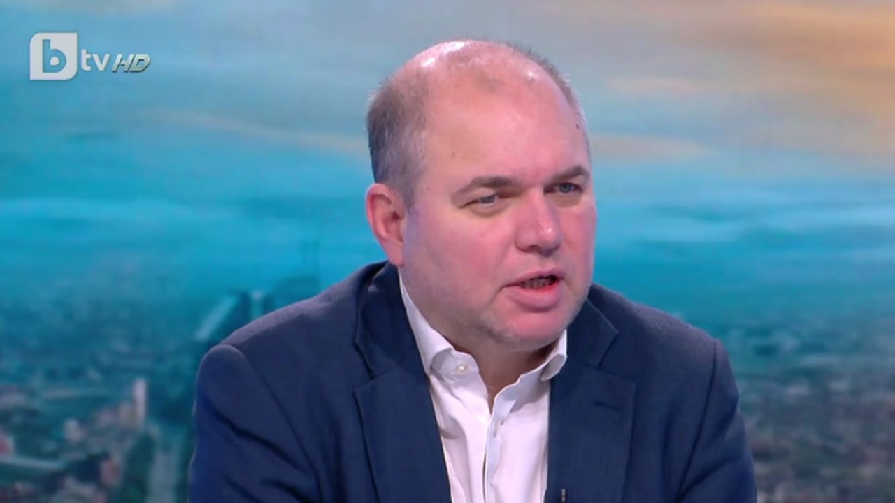 Депутат от ДБ: Няма да се подадем на младежките свалки на Борисов