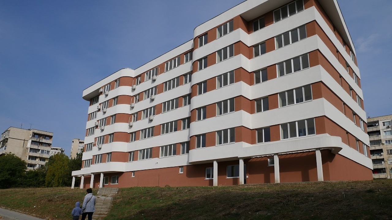 Община Шумен започва прием на документи за настаняване в новите социални жилища в града
