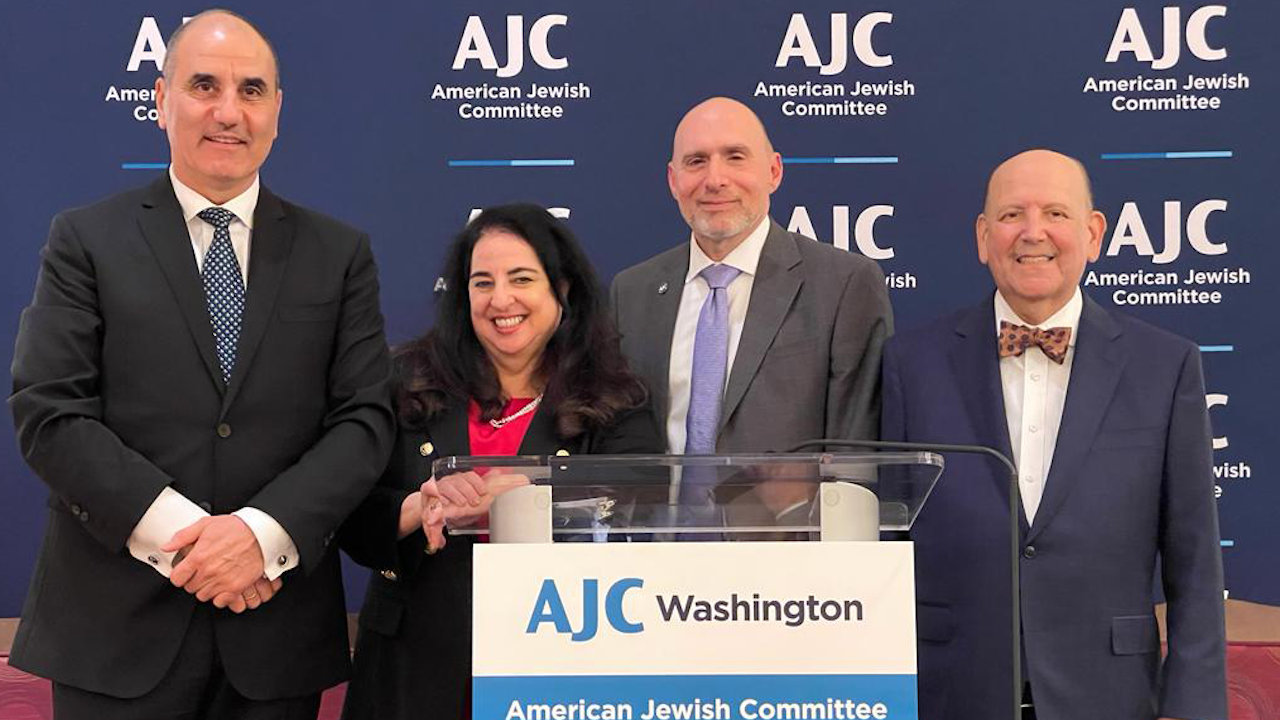 Цветанов  с голямо признание от Американския еврейски комитет във Вашингтон