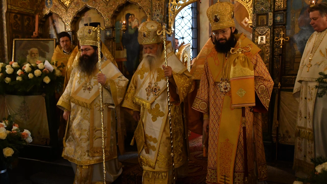 Волоколамският митрополит Антоний е в България заради храмовия празник църквата