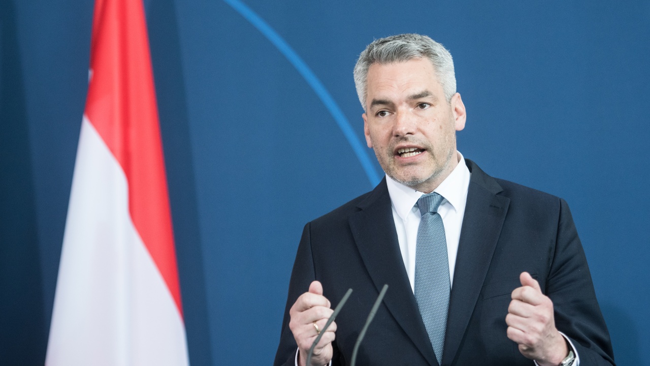 Австрийският канцлер защити укрепването на оградите по границите на Европейския съюз