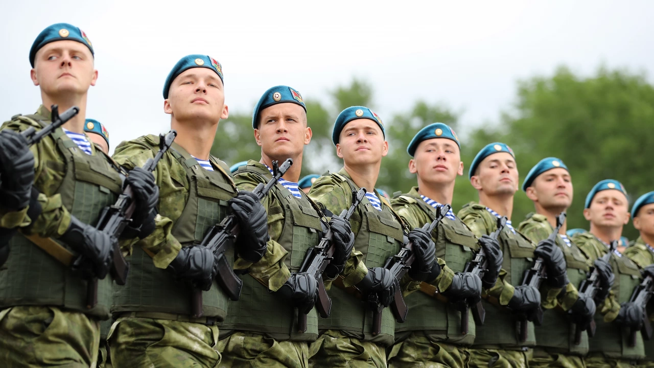 Беларус започна внезапна проверка на бойната си готовност по разпореждане