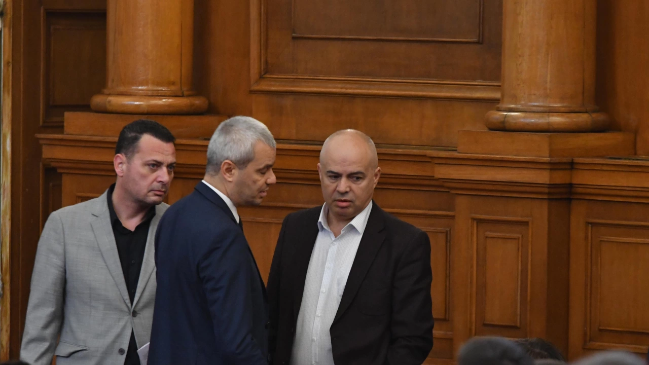 Депутатът от за България Георги Свиленски заяви на влизане