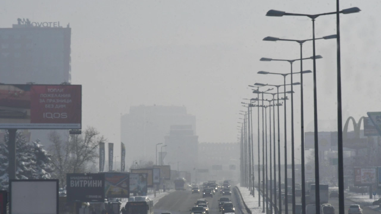 Предупреждения за мръсен въздух днес в София От НИМХ прогнозираха
