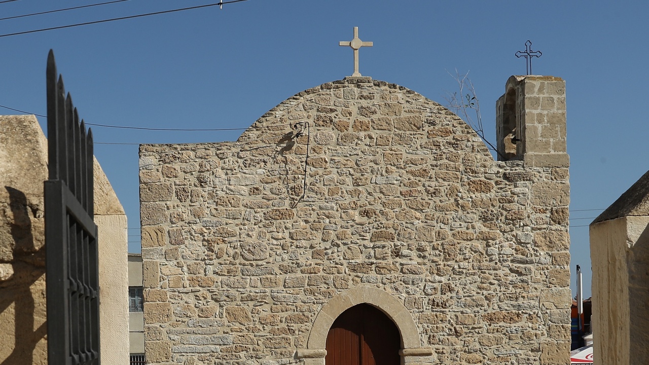 Митрополитът на Пафос Георгий е новият глава на Кипърската православна църква