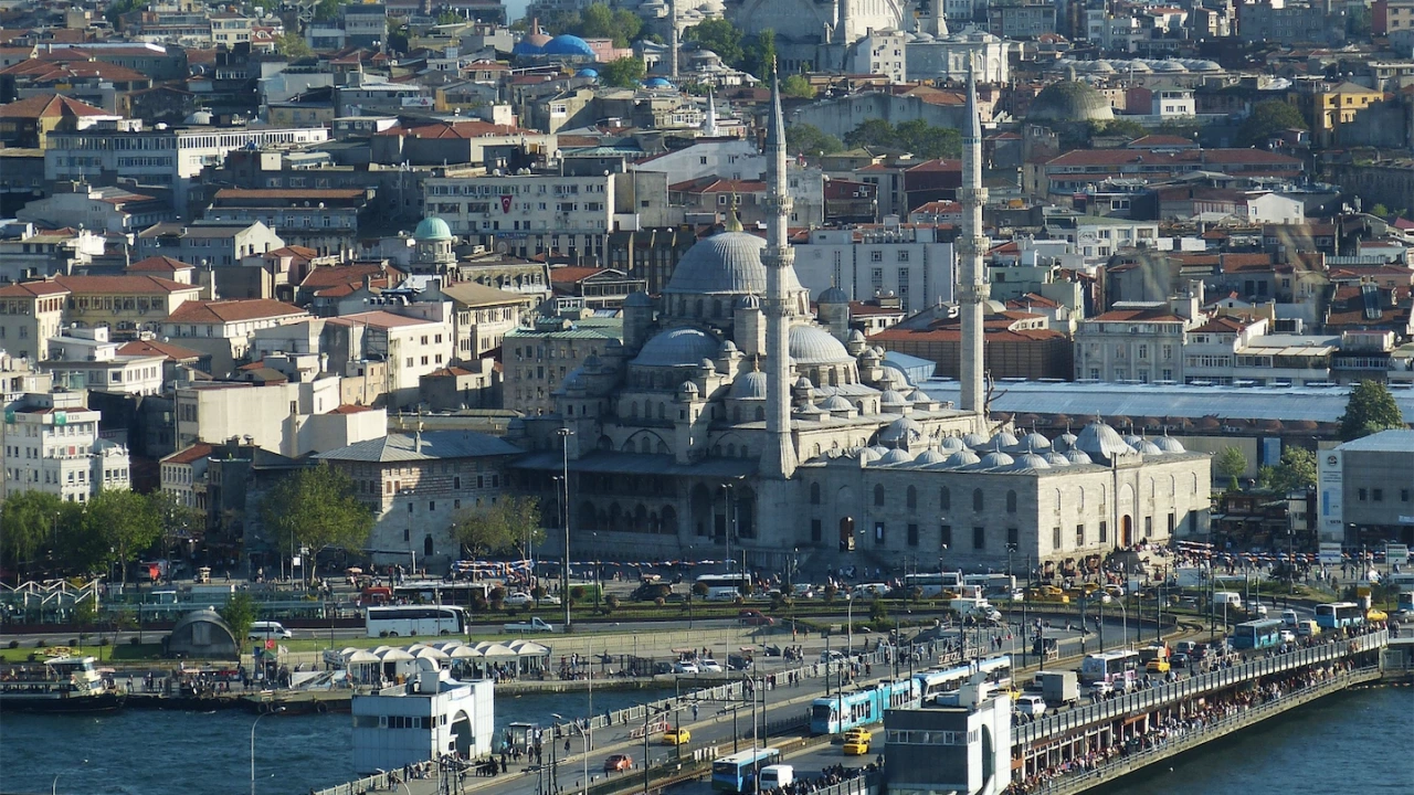 Турция е посрещнала общо 47 601 милиона туристи от януари