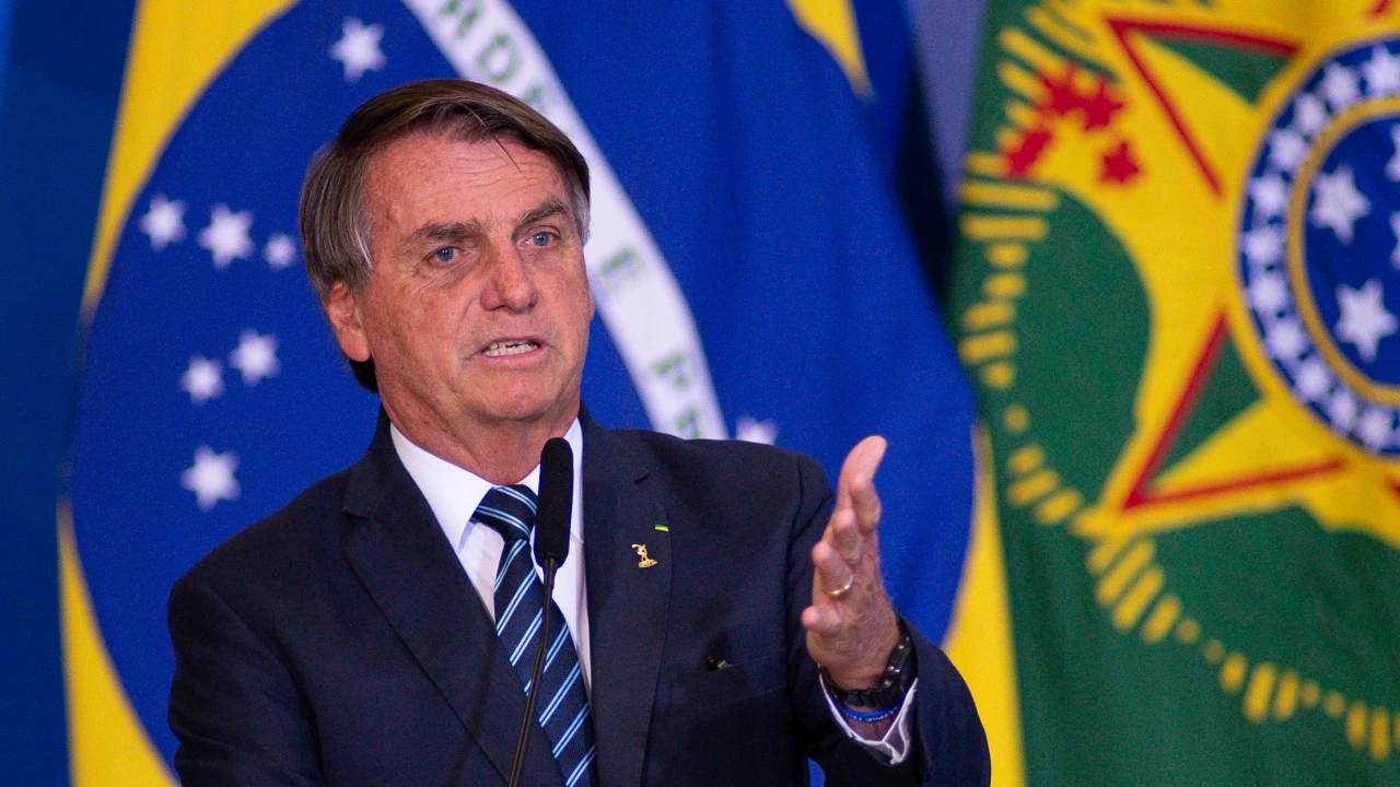 Приключващото мандата си правителство на бразилския президент Жаир Болсонаро отмени