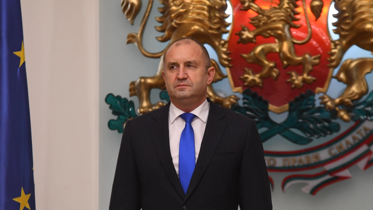 Държавният глава изразява съболезнования на всички католици в България и