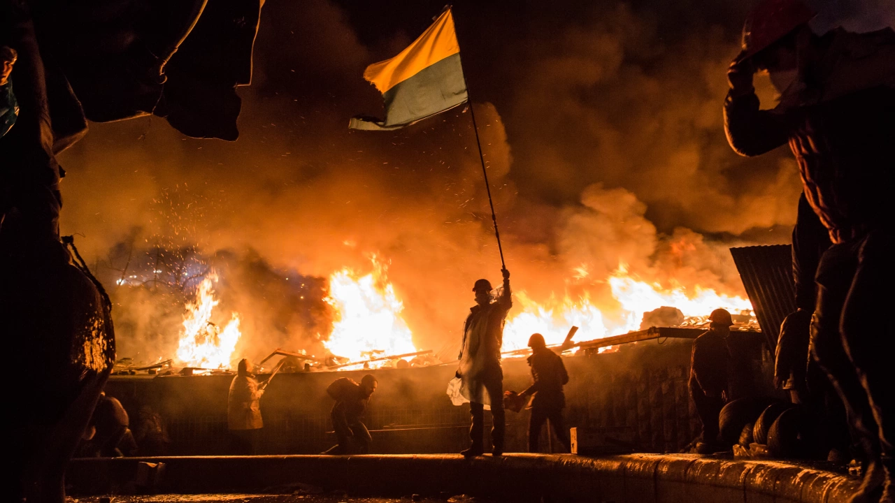 Множество взривове разтърсиха Киев и други райони на Украйна днес
