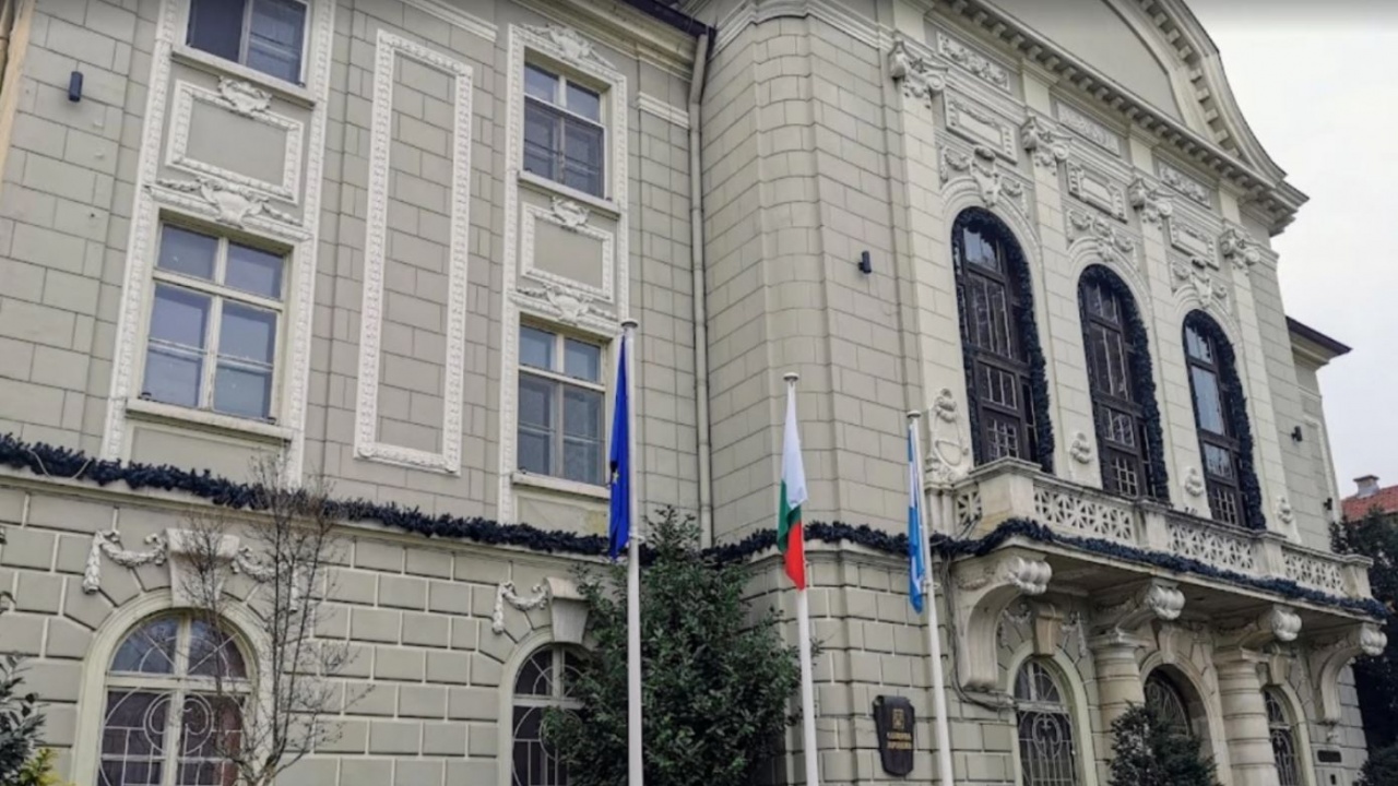 Не се проведе извънредна сесия на ОбС Пловдив за бъдещето на Панаира заради липса на кворум