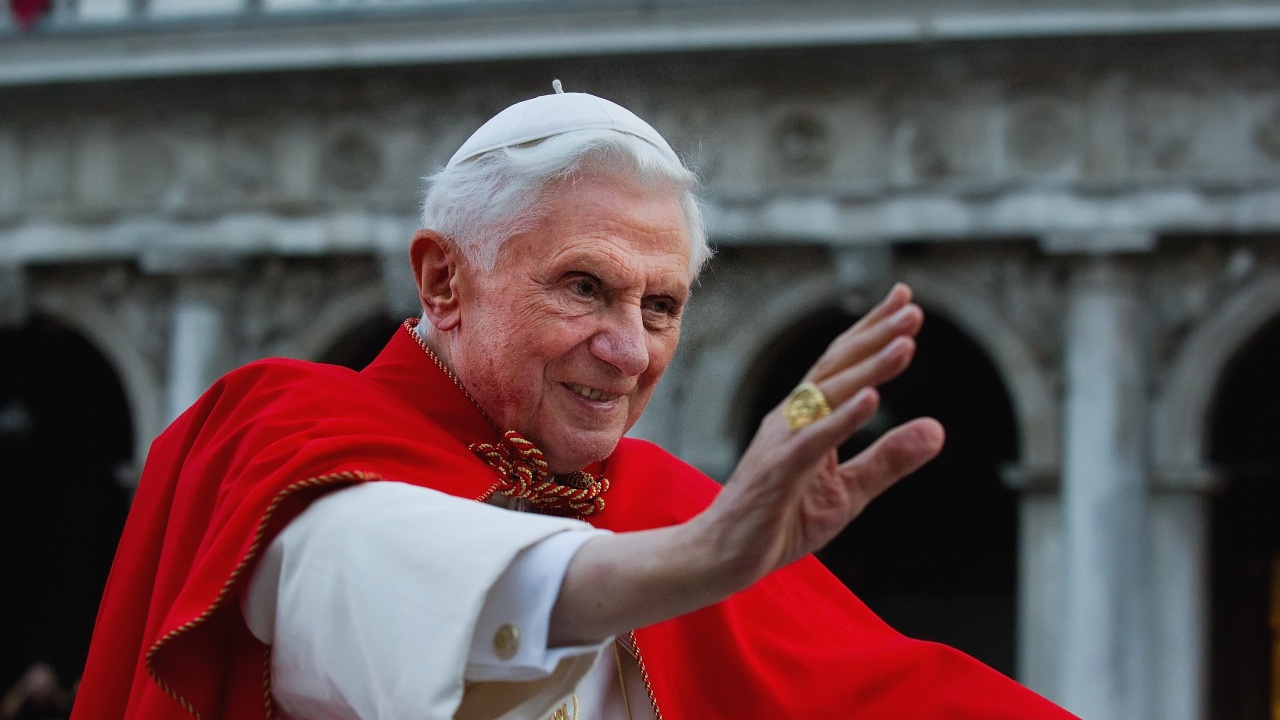 Панихида за папа Бенедикт XVI ще бъде отслужена в неговата бивша архиепископия в Германия