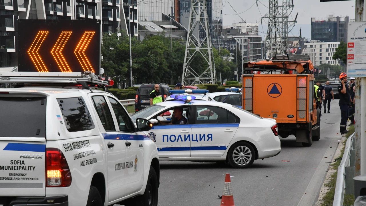 Шофьорът ударил две други коли на Цариградско шосе в София