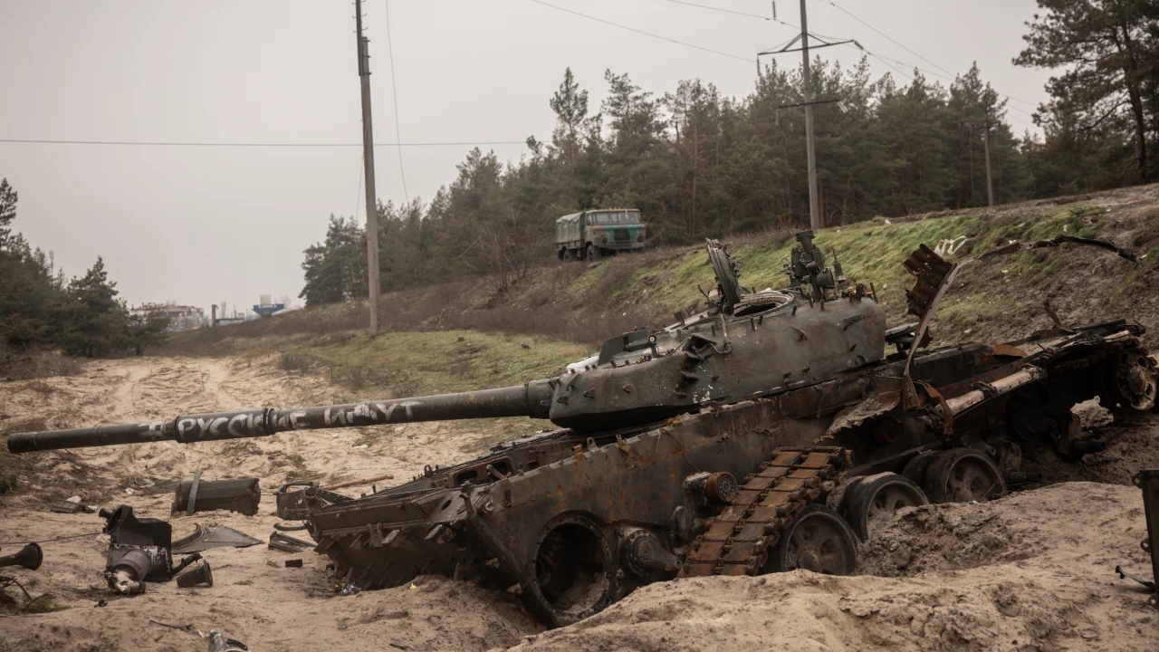 Украйна ще нанася удари по позициите на руските нашественици на