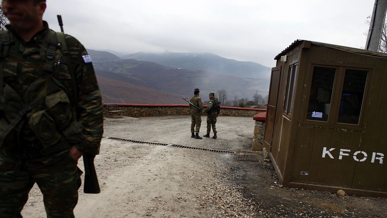 Мисията на НАТО в Косово КейФор започна премахването на последните
