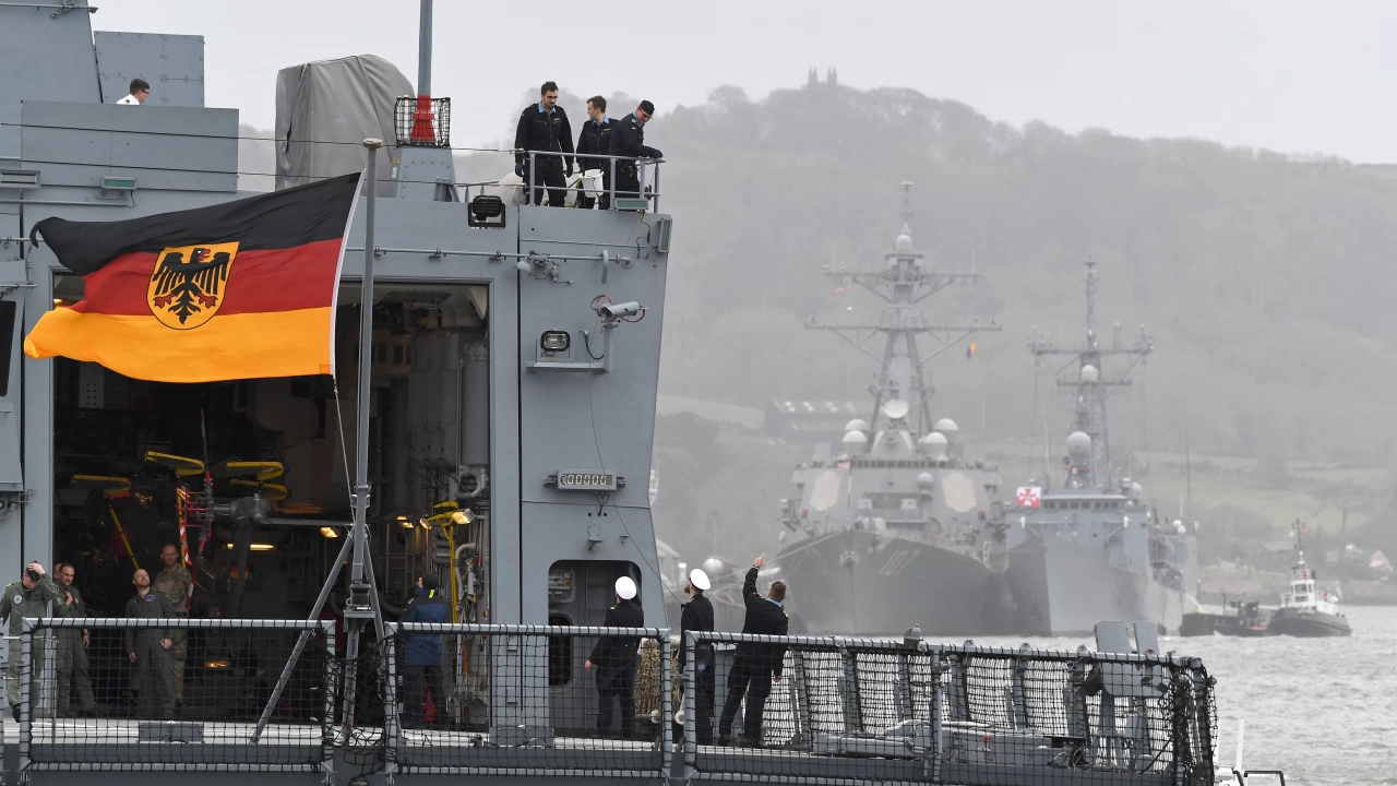 Германска фрегата ще подсилва през следващите месеци фланга на НАТО