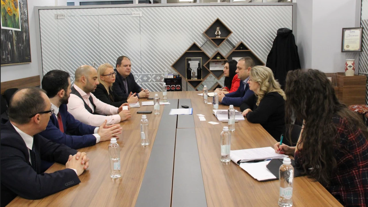 Заместник министърът на туризма Ирена Георгиева проведе работна среща с председателя