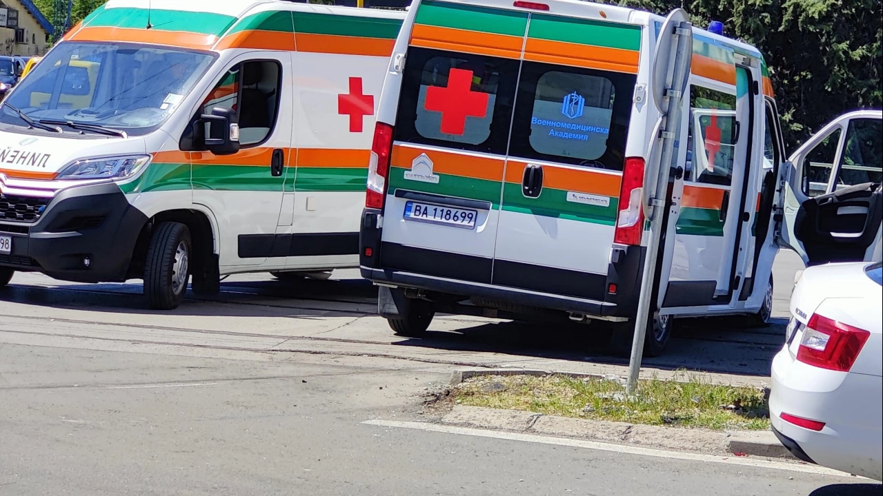 Двама от пострадалите при катастрофата снощи на пътя Русе Бяла остават