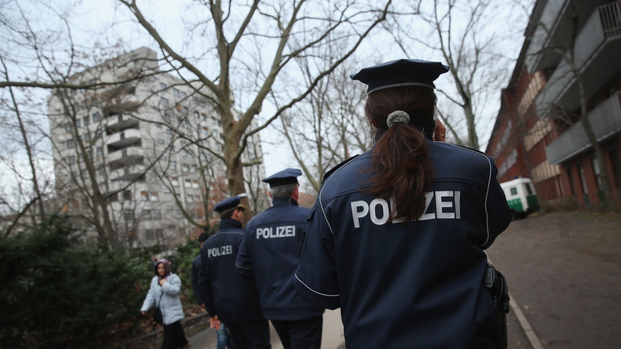 Заподозрените терористи в Германия са очаквали доставка на рицин, преди да бъдат арестувани