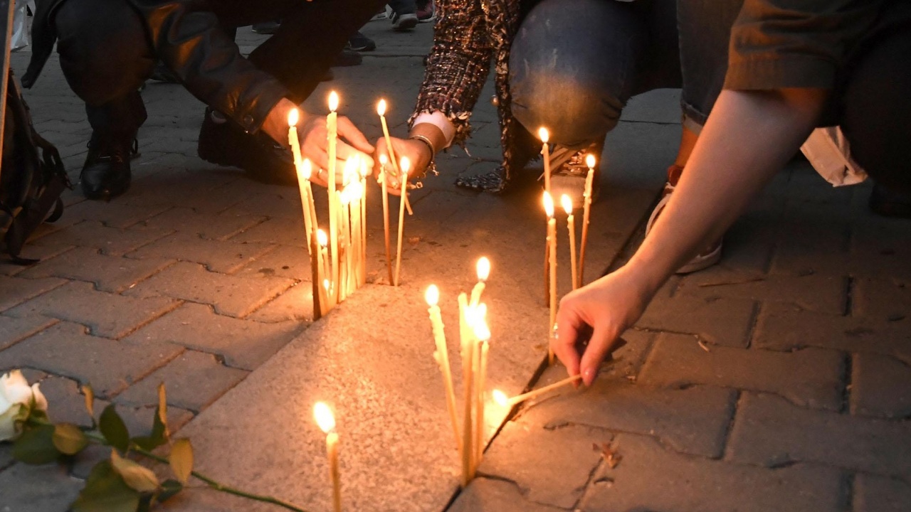 Протест в Бузовград срещу освобождаването на шофьора, който блъсна и уби 14-годишно момче