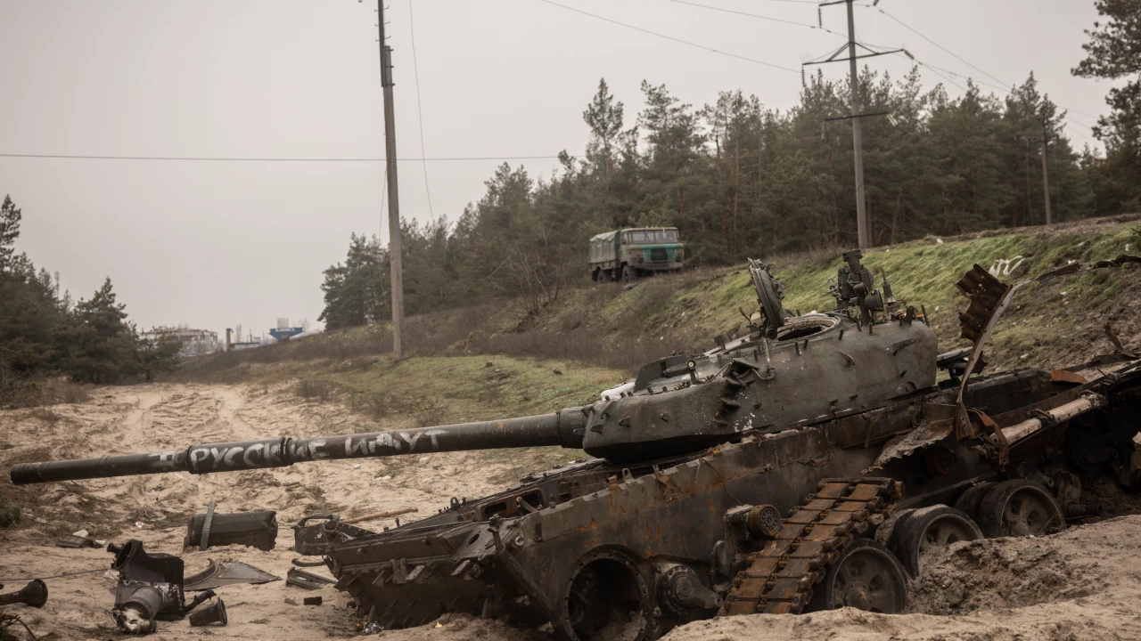 Ожесточени битки се водят в предградията на източноукраинския град Соледар