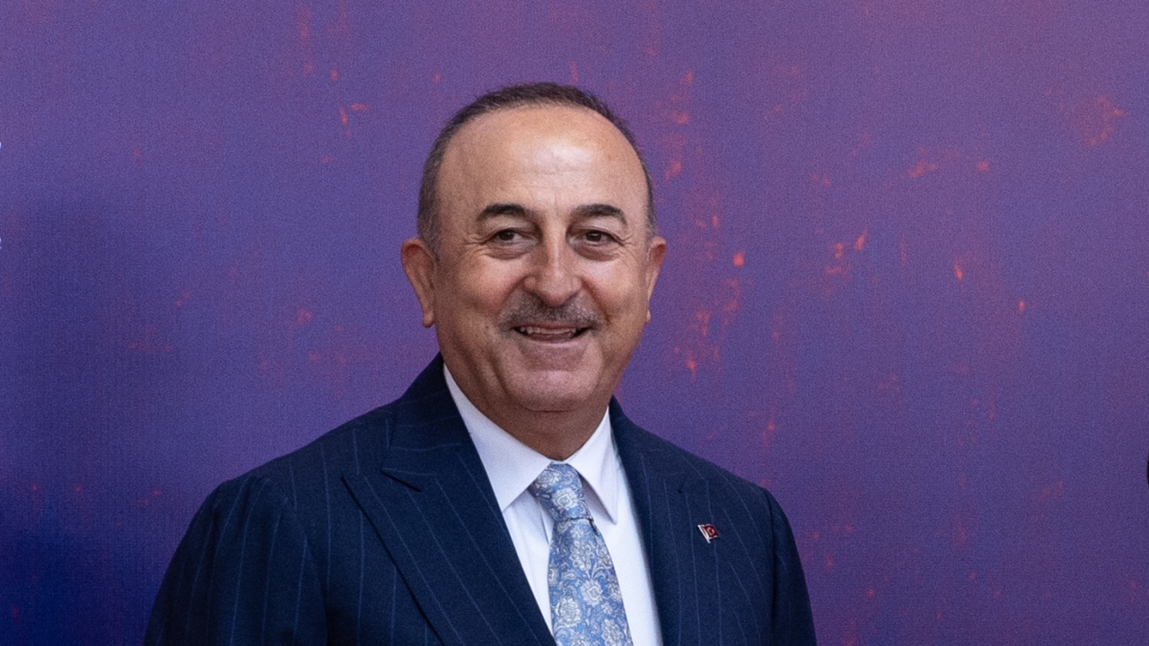 Министърът на външните работи на Турция заминава за Вашингтон