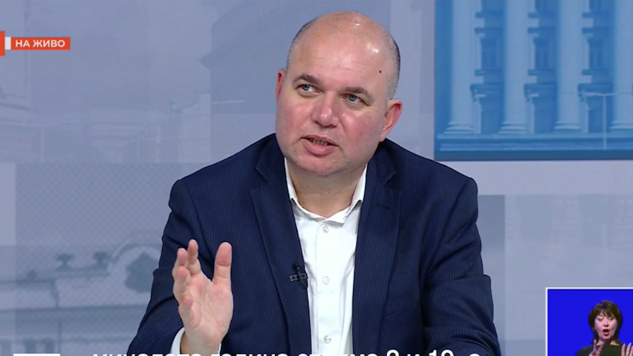 Владислав Панев (ДБ): Прокуратурата подтикна президента да не ни даде мандата