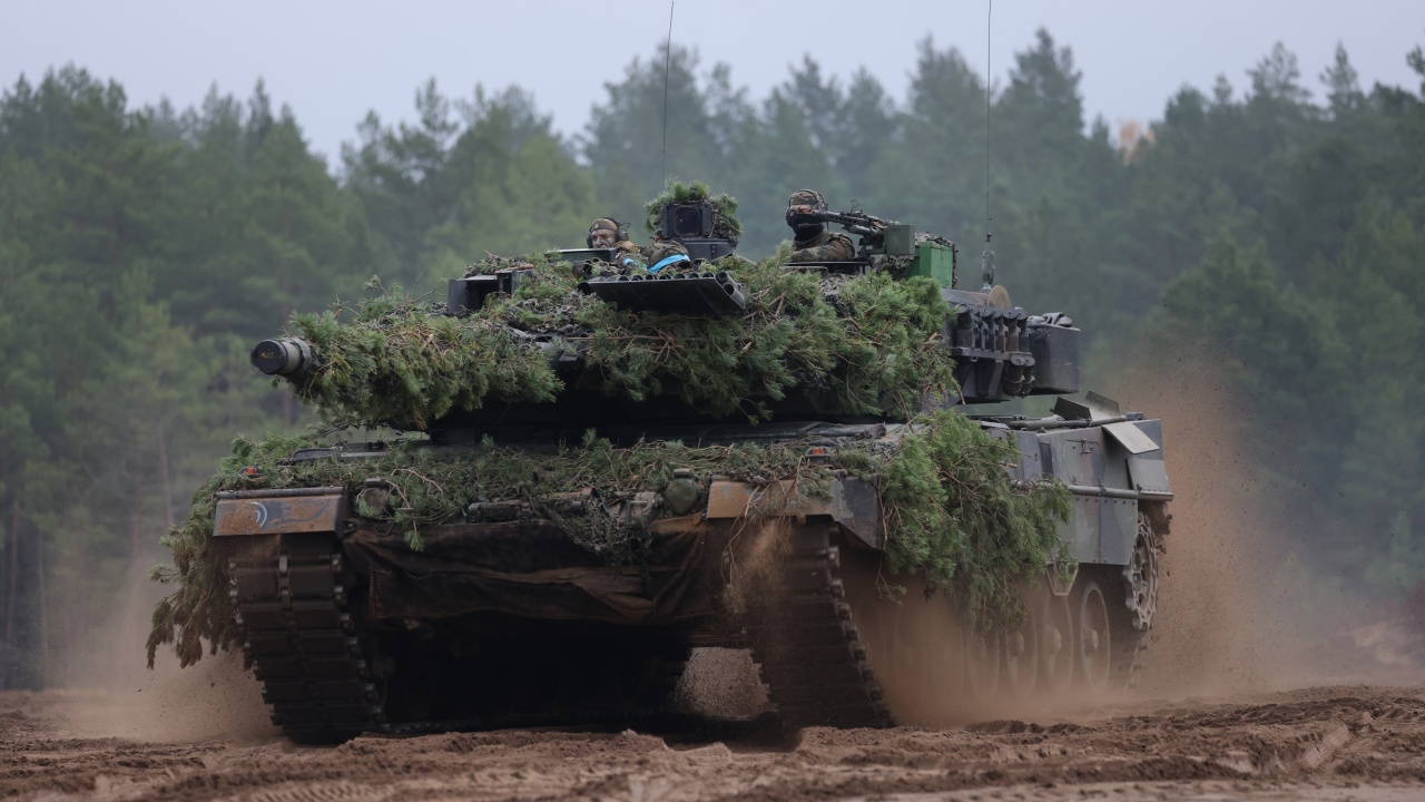 Литва убедена, че ще има доставка на танкове за Украйна