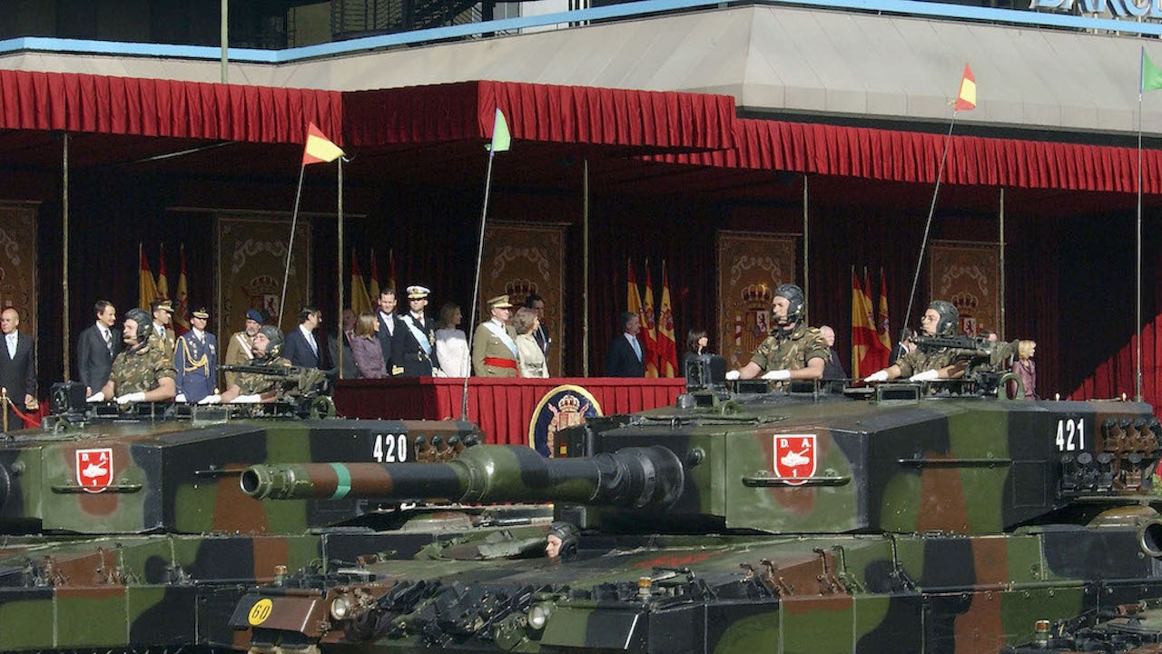 Засега Испания не смята да праща танкове на Украйна