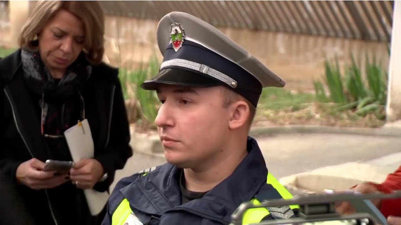 Шофьорът предложил 10 000 евро подкуп на полицаи по време