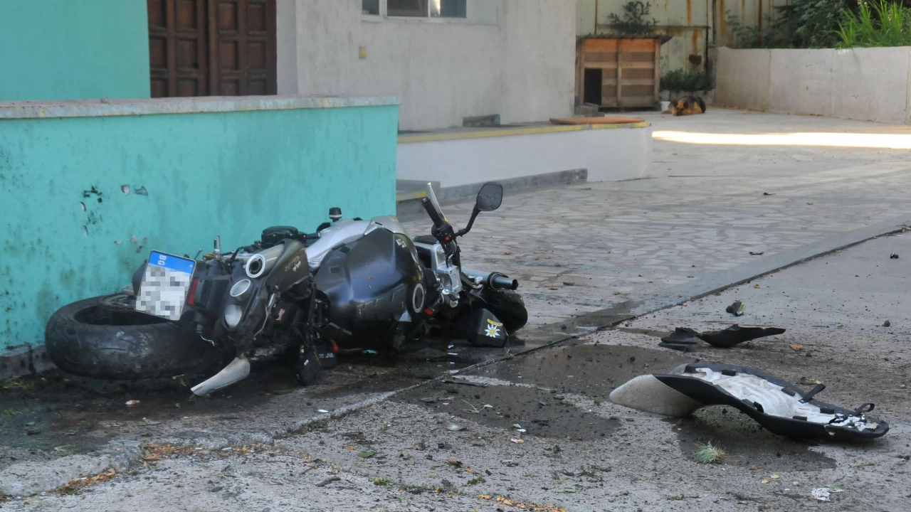 49 годишен моторист е загинал при катастрофа тази нощ във Варна Произшествието е станало около 1 30 часа на